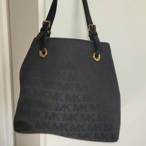 Black Michael Kors bag